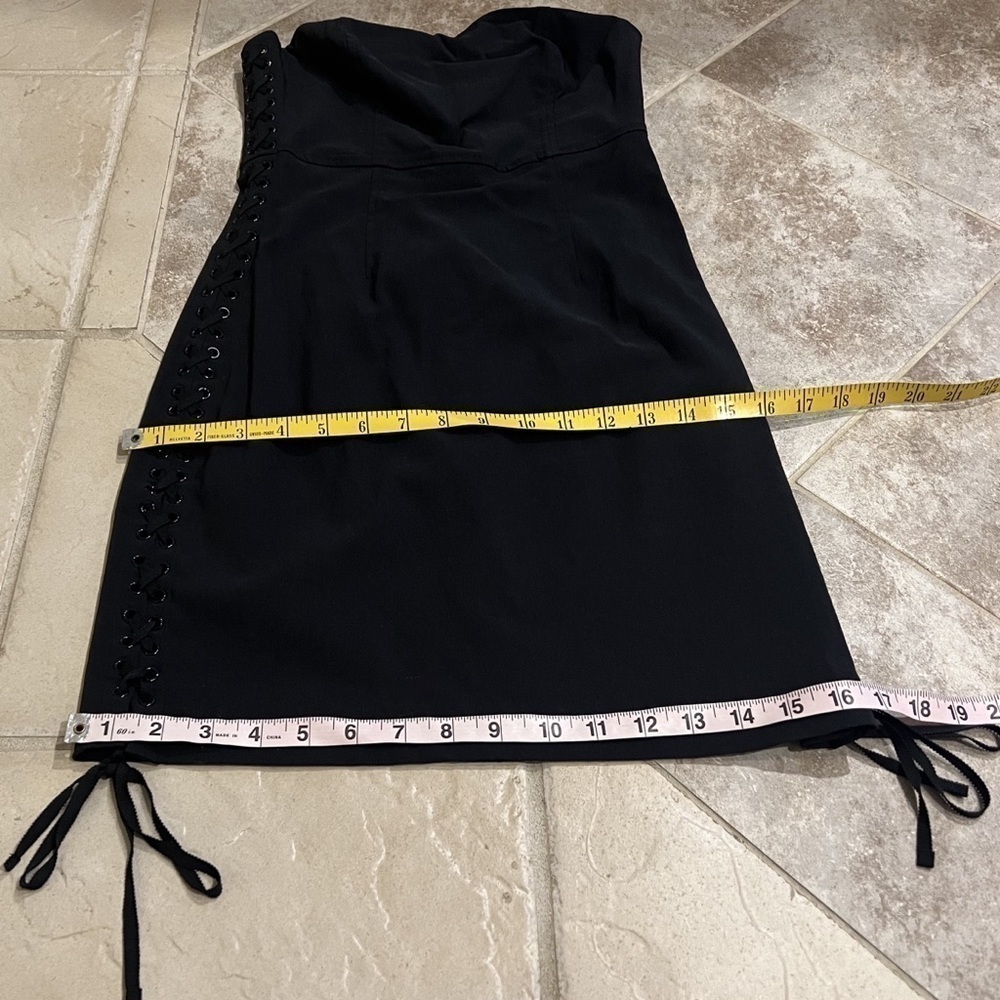 🆕 Express strapless lace up sides mini dress stretchy size 4 black - Picture 7 of 14